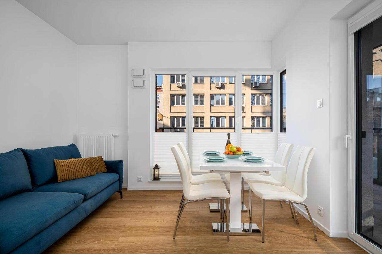 Warsaw Apartments Okrzei 12 Street מראה חיצוני תמונה