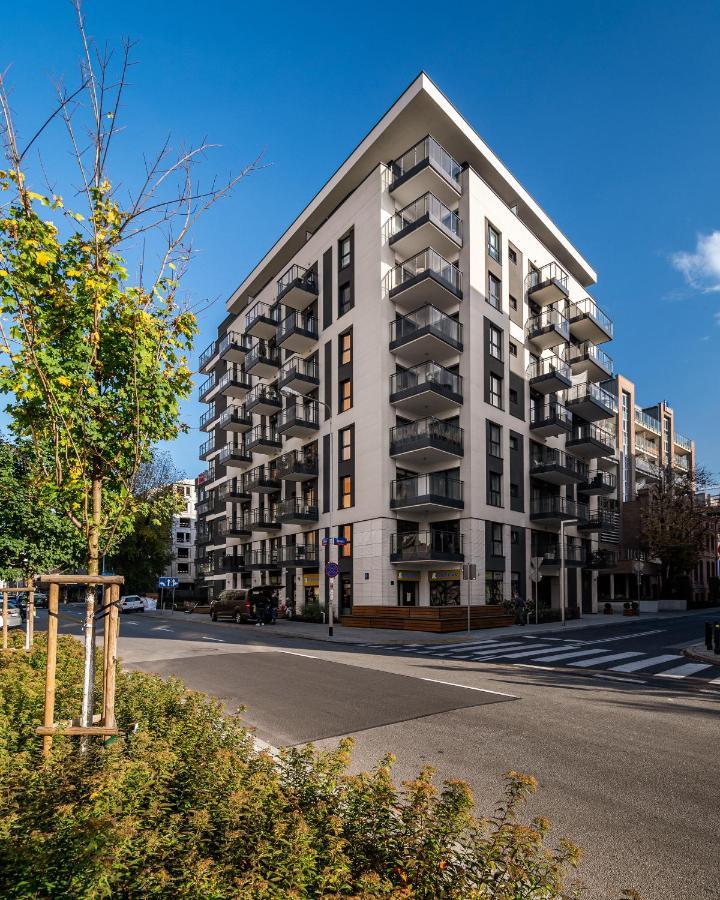 Warsaw Apartments Okrzei 12 Street מראה חיצוני תמונה